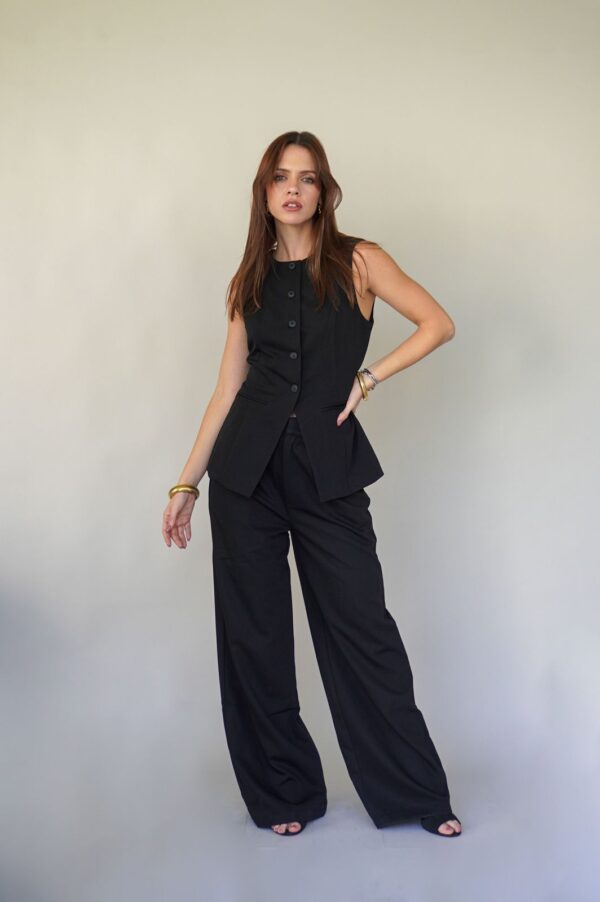 SET NEGRO CHALECO LARGO