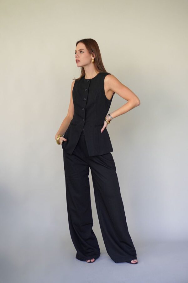 SET NEGRO CHALECO LARGO - Imagen 3