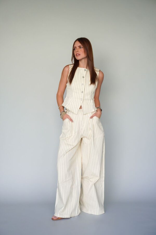 SET RALLADO BEIG PANTALON FLOW